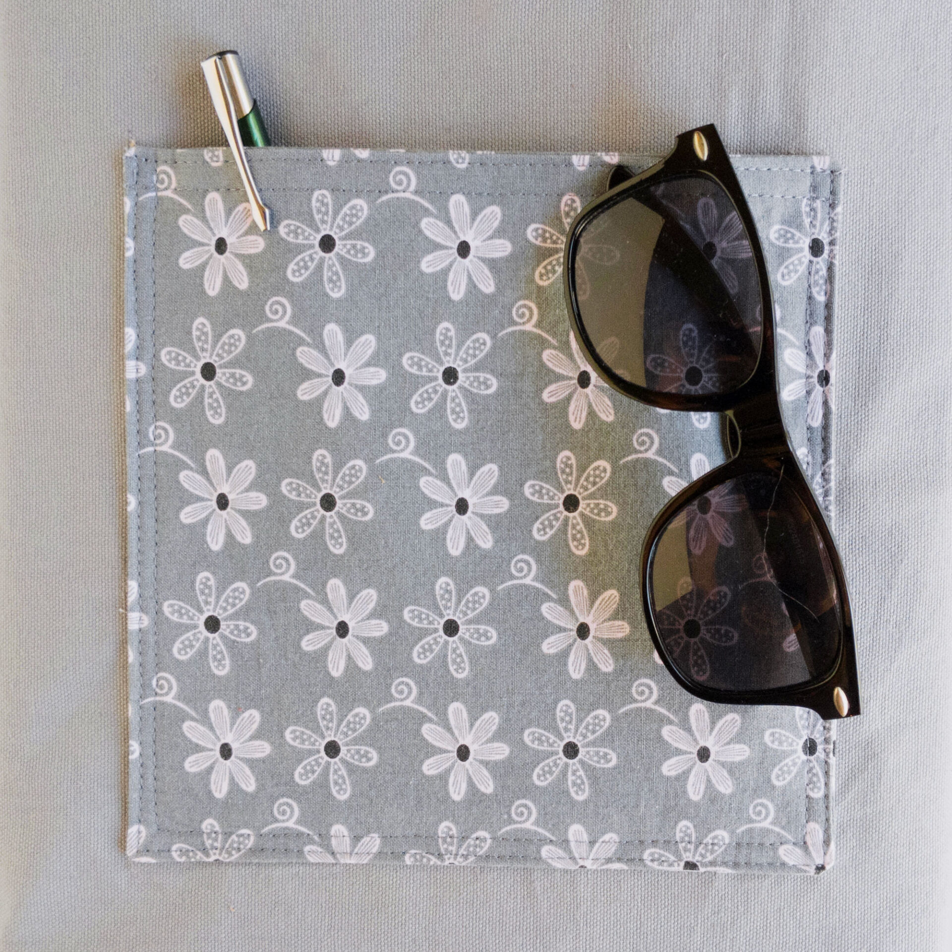 Large Bible Bag | Gray Floral Canvas Tote