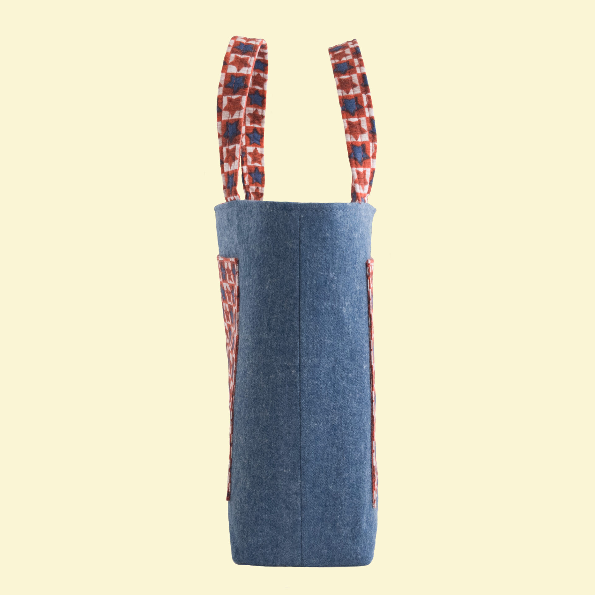 Tote with Pockets Side View of Tote with Pockets